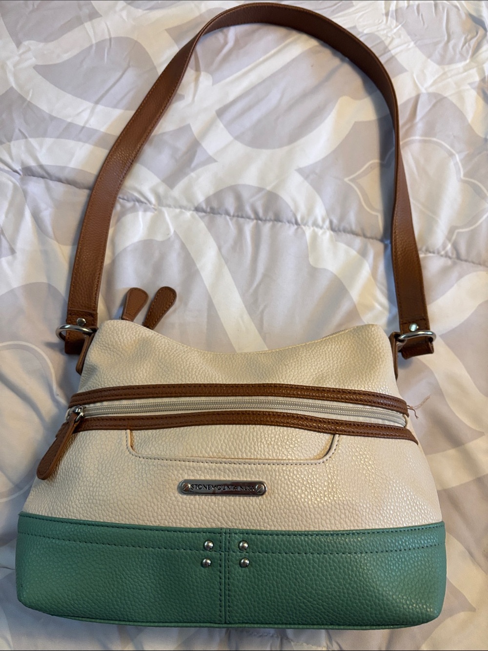 Stone Mountain Cream and Green Crossbody Shoulder Bag